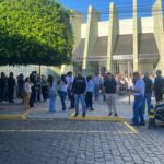 Comoção marca enterro de adolescente morta dentro de sala de aula em Uberaba