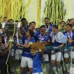 Cruzeiro vence o Atlético em final marcada por pancadaria e encerra jejum de títulos no Mineiro