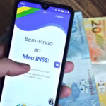 INSS começa a pagar 13º dos aposentados e pensionistas hoje; veja quem recebe e calendário