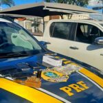 PRF prende dois homens por suspeita de lavagem de dinheiro e transporte irregular de minerais na BR-050 em Araguari