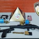 PM de Ituiutaba apreende armas de fogo e recupera veículo furtado em Araguari