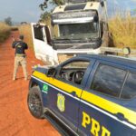 Em menos de 24h, PRF faz ação conjunta, recupera carreta roubada com carga e prende motorista após perseguição na BR-365​