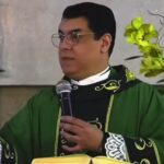 Vídeo: padre aconselha noiva a desistir do casamento após lista de exigências do noivo em MG
