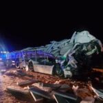 Motorista morre após colisão entre duas carretas na BR-050, em Uberlândia