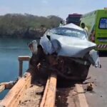 Por pouco, carro não cai da ponte de São Simão (GO)