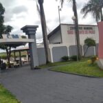 Preparação de túmulos para o Dia de Finados; veja datas