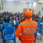 Bombeiros Militares de Ituiutaba ministram palestra sobre primeiros socorros durante SIPAT da SAE